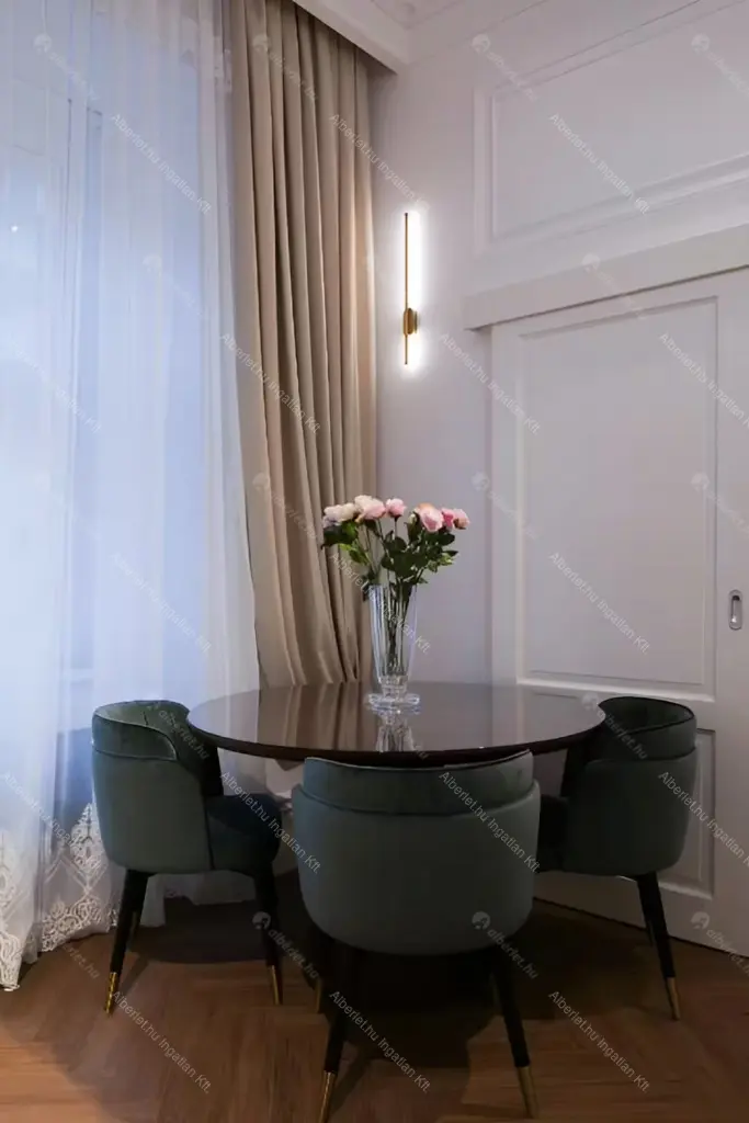 Kiadó albérlet 385000 Ft/hó áron: Budapest, VI. kerület  Dessewffy utca. Mérete: 50 nm, 2 szobás | Alberlet.hu - 6641501