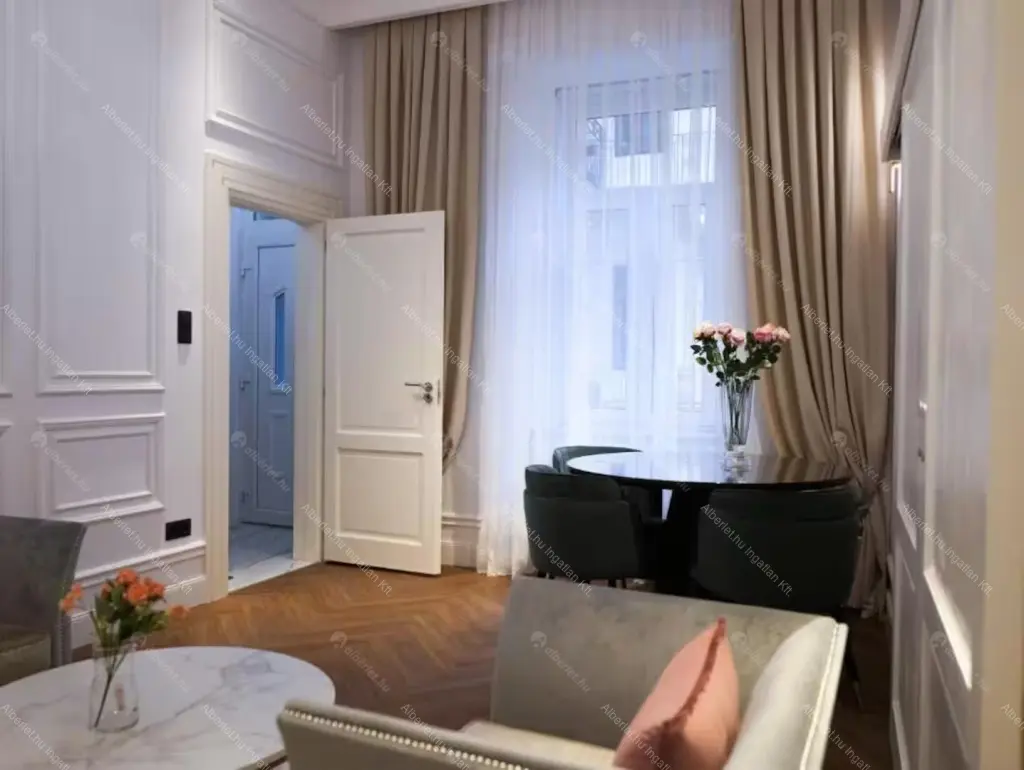 Kiadó albérlet 385000 Ft/hó áron: Budapest, VI. kerület  Dessewffy utca. Mérete: 50 nm, 2 szobás | Alberlet.hu - 6641504