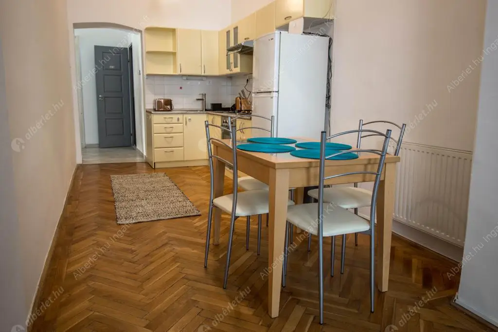 Kiadó albérlet 270000 Ft/hó áron: Budapest, VI. kerület  Dessewffy utca. Mérete: 57 nm, 2 szobás | Alberlet.hu - 6600296