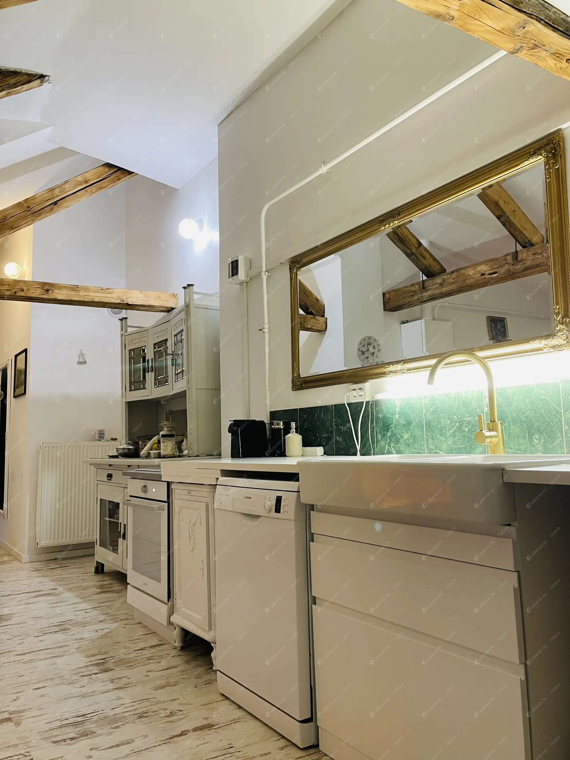 Kiadó albérlet 300000 Ft/hó áron: Budapest, VI. kerület  Dessewffy utca. Mérete: 65 nm, 2 szobás | Alberlet.hu - 6598882