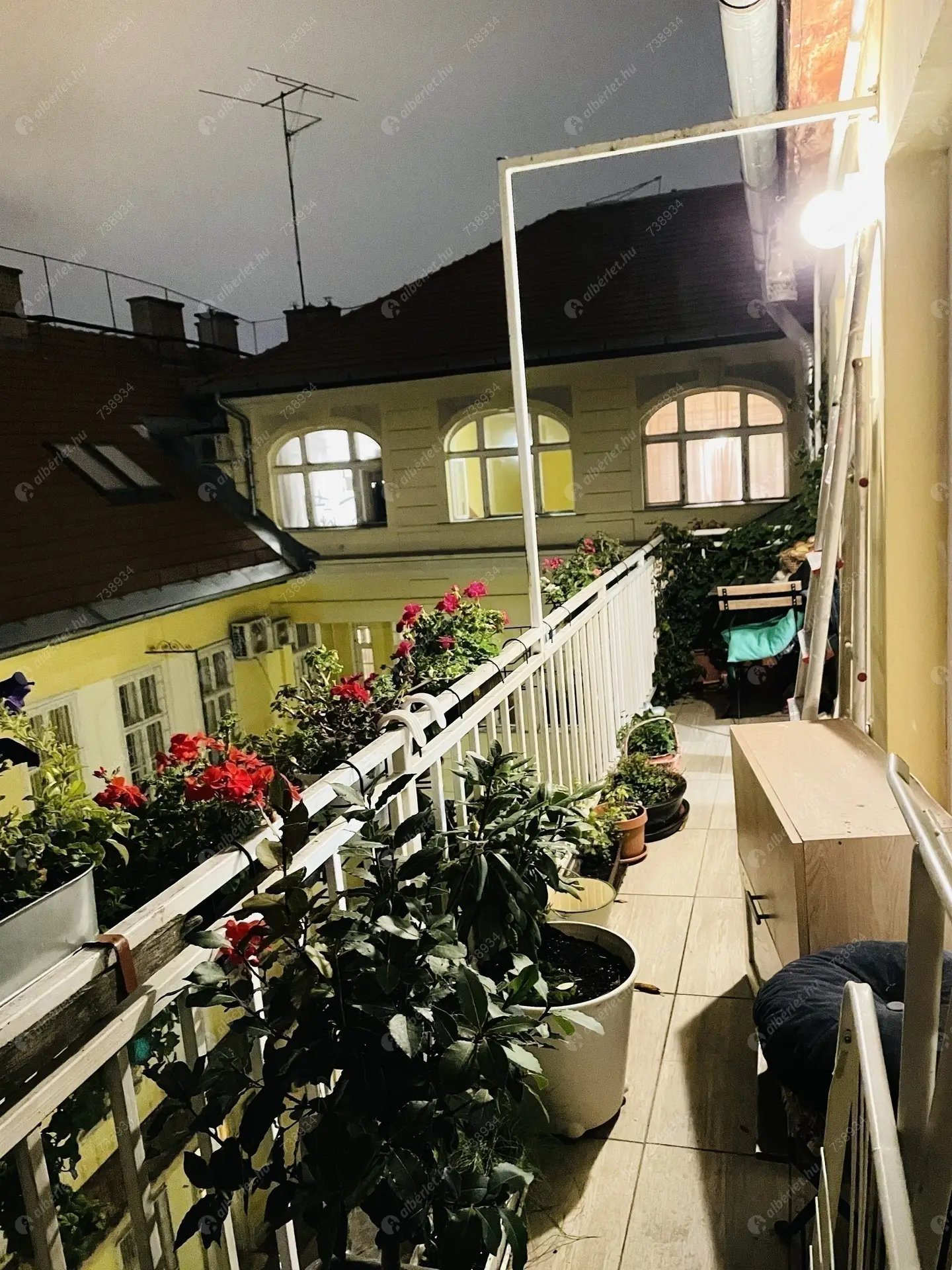 Kiadó albérlet 300000 Ft/hó áron: Budapest, VI. kerület  Dessewffy utca. Mérete: 80 nm, 2 szobás | Alberlet.hu - 6144060