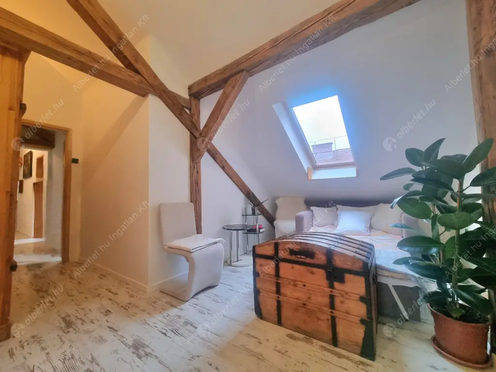 Kiadó albérlet 280000 Ft/hó áron: Budapest, VI. kerület  Dessewffy utca. Mérete: 80 nm, 3 szobás | Alberlet.hu - 6603197