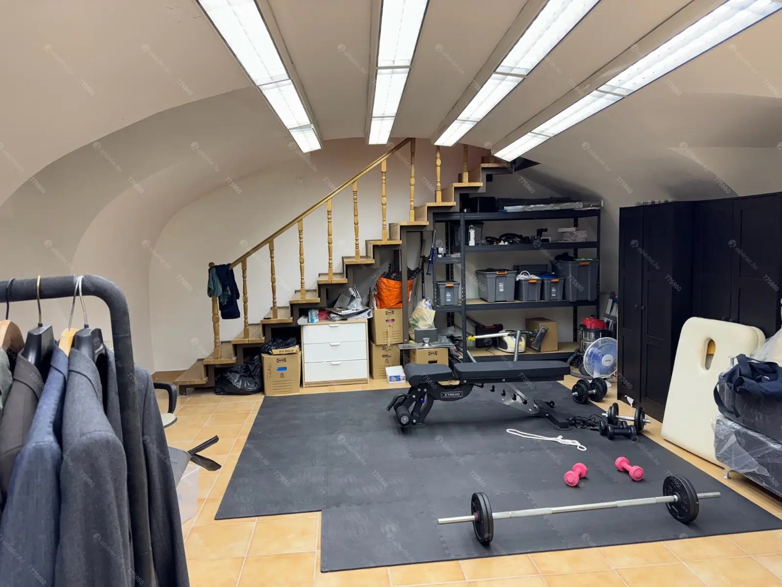 Kiadó albérlet 560000 Ft/hó áron: Budapest, VI. kerület  Eötvös utca. Mérete: 165 nm, 5 szobás | Alberlet.hu - 6675803