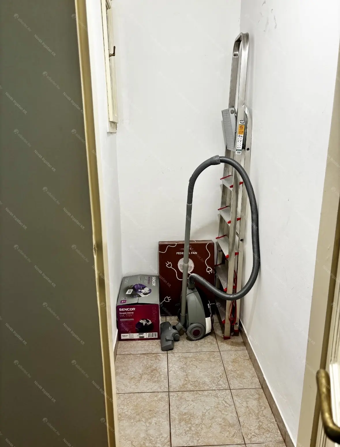 Kiadó albérlet 180000 Ft/hó áron: Budapest, VI. kerület  Eötvös utca. Mérete: 42 nm, 1 szobás | Alberlet.hu - 6698571