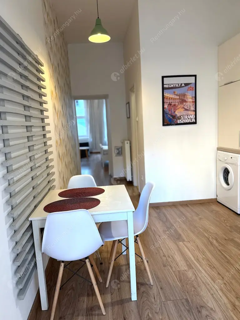 Kiadó albérlet 230000 Ft/hó áron: Budapest, VI. kerület  Eötvös utca. Mérete: 45 nm, 1 szobás | Alberlet.hu - 6579720