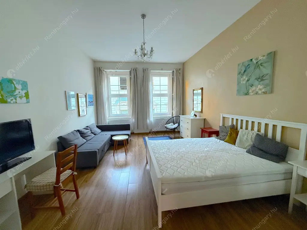Kiadó albérlet 230000 Ft/hó áron: Budapest, VI. kerület  Eötvös utca. Mérete: 45 nm, 1 szobás | Alberlet.hu - 6579721