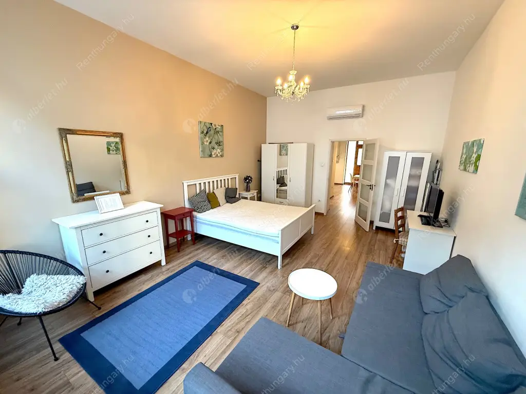 Kiadó albérlet 230000 Ft/hó áron: Budapest, VI. kerület  Eötvös utca. Mérete: 45 nm, 1 szobás | Alberlet.hu - 6579722