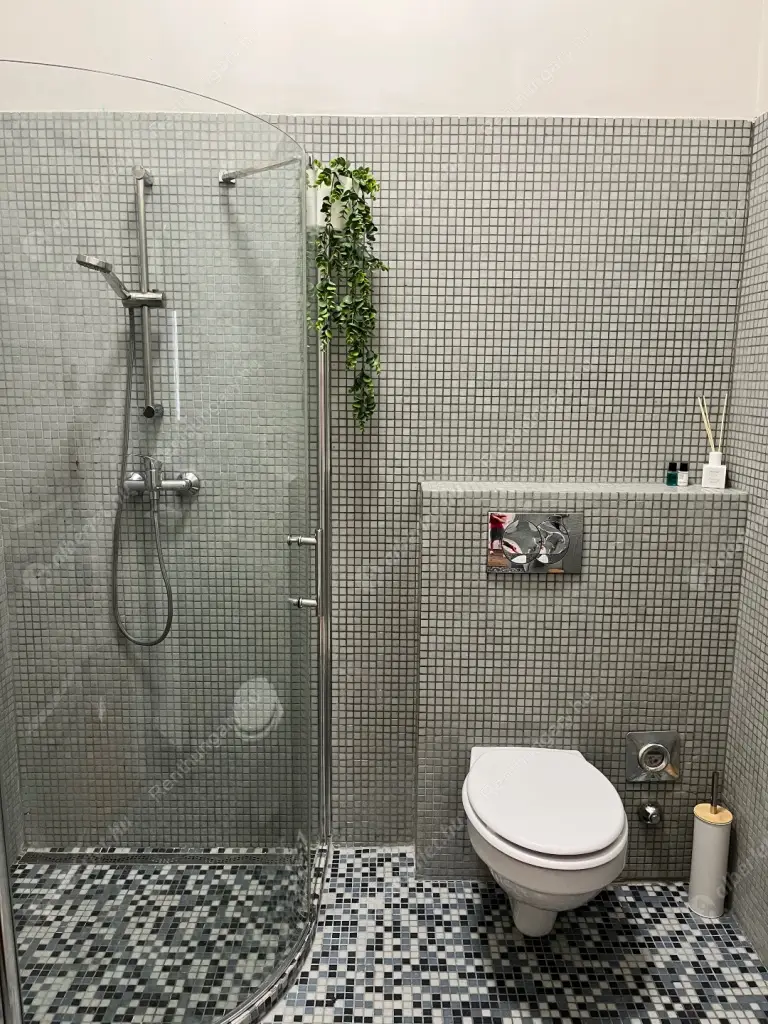 Kiadó albérlet 230000 Ft/hó áron: Budapest, VI. kerület  Eötvös utca. Mérete: 45 nm, 1 szobás | Alberlet.hu - 6579732