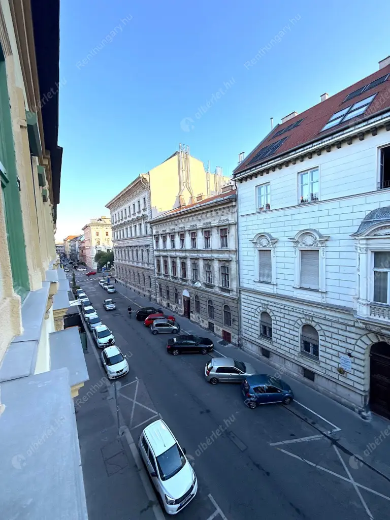 Kiadó albérlet 230000 Ft/hó áron: Budapest, VI. kerület  Eötvös utca. Mérete: 45 nm, 1 szobás | Alberlet.hu - 6579735