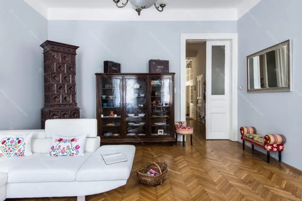 Kiadó albérlet 263000 Ft/hó áron: Budapest, VI. kerület  Eötvös utca. Mérete: 78 nm, 2 szobás | Alberlet.hu - 6647498