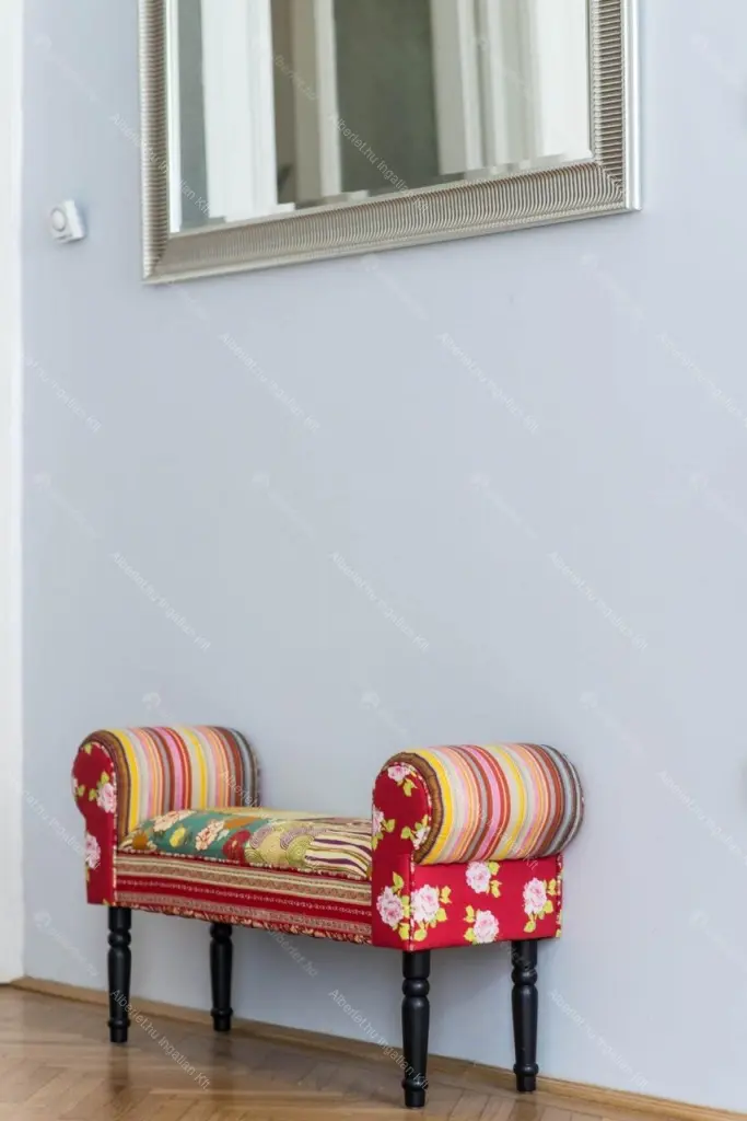 Kiadó albérlet 263000 Ft/hó áron: Budapest, VI. kerület  Eötvös utca. Mérete: 78 nm, 2 szobás | Alberlet.hu - 6647499