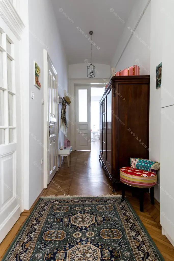 Kiadó albérlet 263000 Ft/hó áron: Budapest, VI. kerület  Eötvös utca. Mérete: 78 nm, 2 szobás | Alberlet.hu - 6647507