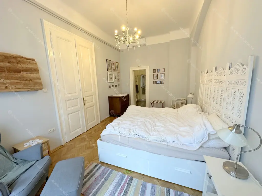 Kiadó albérlet 275000 Ft/hó áron: Budapest, VI. kerület  Eötvös utca. Mérete: 78 nm, 2 szobás | Alberlet.hu - 6664259