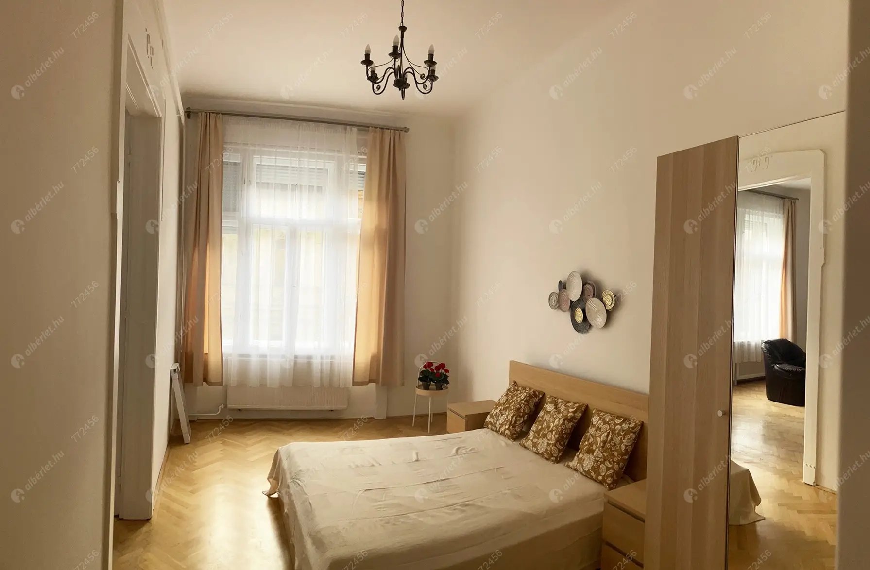 Kiadó albérlet 350000 Ft/hó áron: Budapest, VI. kerület  Eötvös utca. Mérete: 80 nm, 2 szobás | Alberlet.hu - 6609977