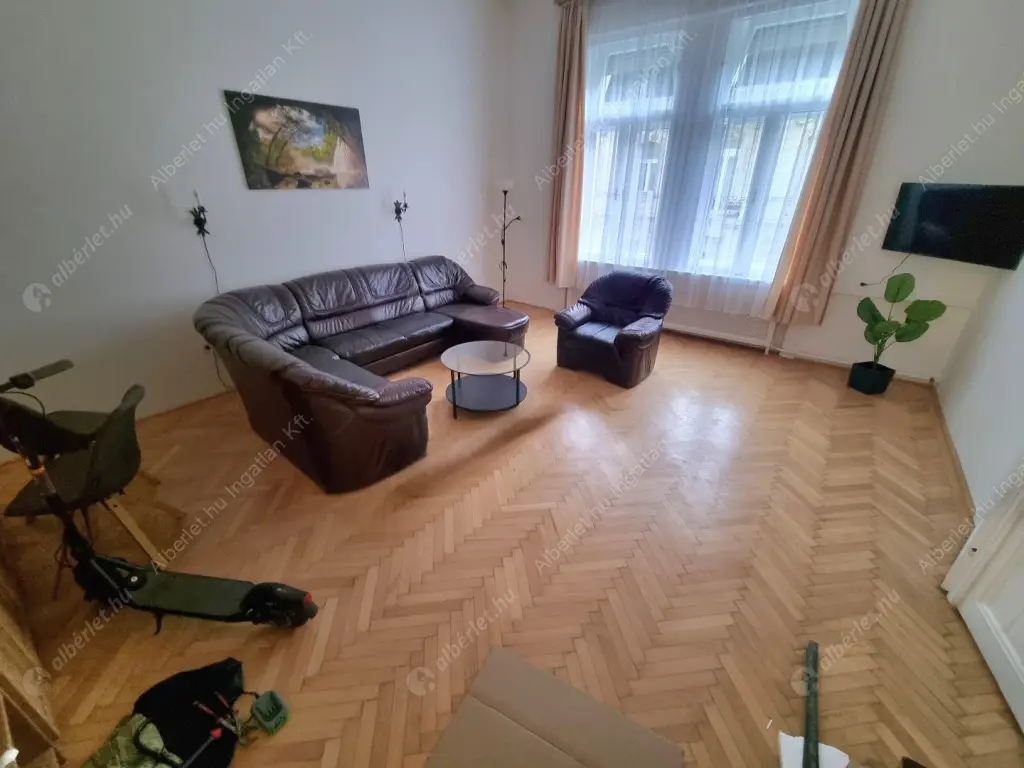 Kiadó albérlet 450000 Ft/hó áron: Budapest, VI. kerület  Eötvös utca. Mérete: 83 nm, 2 szobás | Alberlet.hu - 6581615
