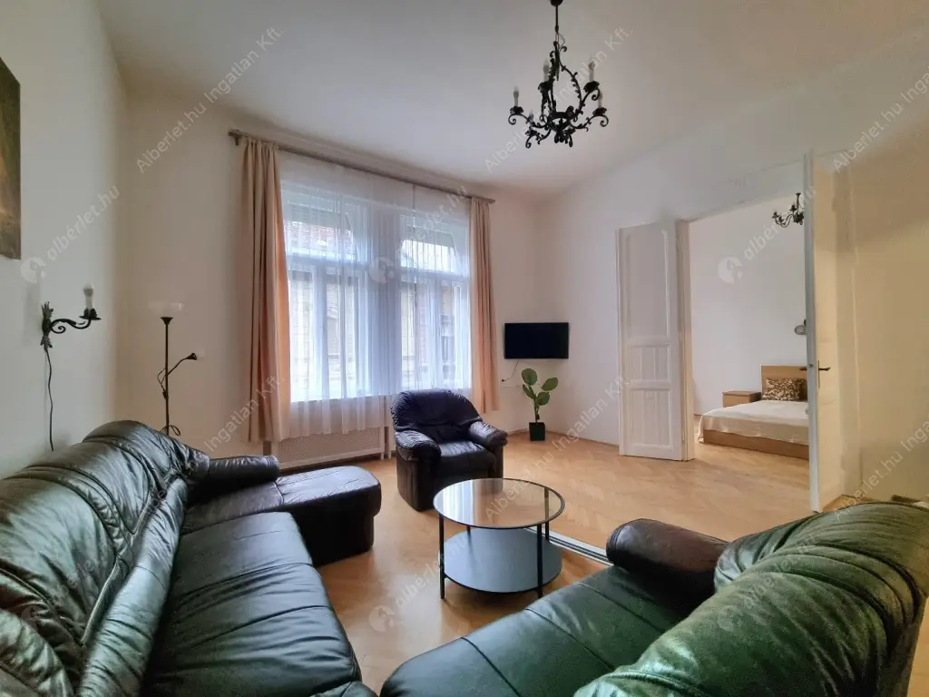 Kiadó albérlet 319000 Ft/hó áron: Budapest, VI. kerület  Eötvös utca. Mérete: 83 nm, 2 szobás | Alberlet.hu - 6615151