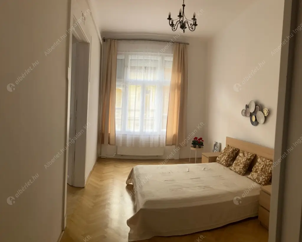 Kiadó albérlet 319000 Ft/hó áron: Budapest, VI. kerület  Eötvös utca. Mérete: 83 nm, 2 szobás | Alberlet.hu - 6615153