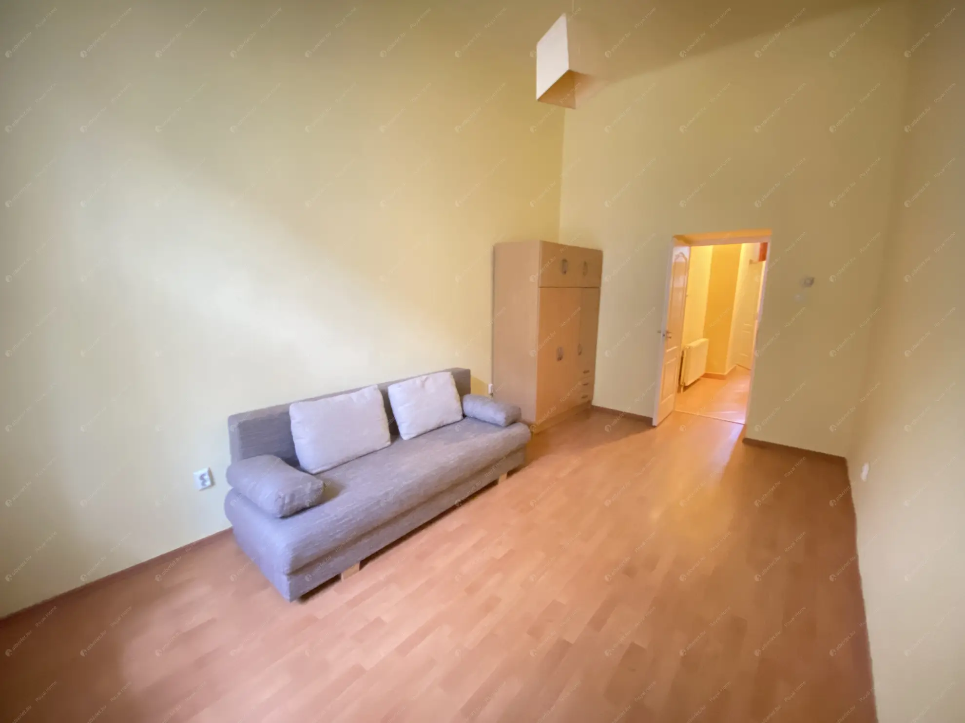 Kiadó albérlet 170000 Ft/hó áron: Budapest, VI. kerület  Felső erdősor. Mérete: 30 nm, 1 szobás | Alberlet.hu - 6572051