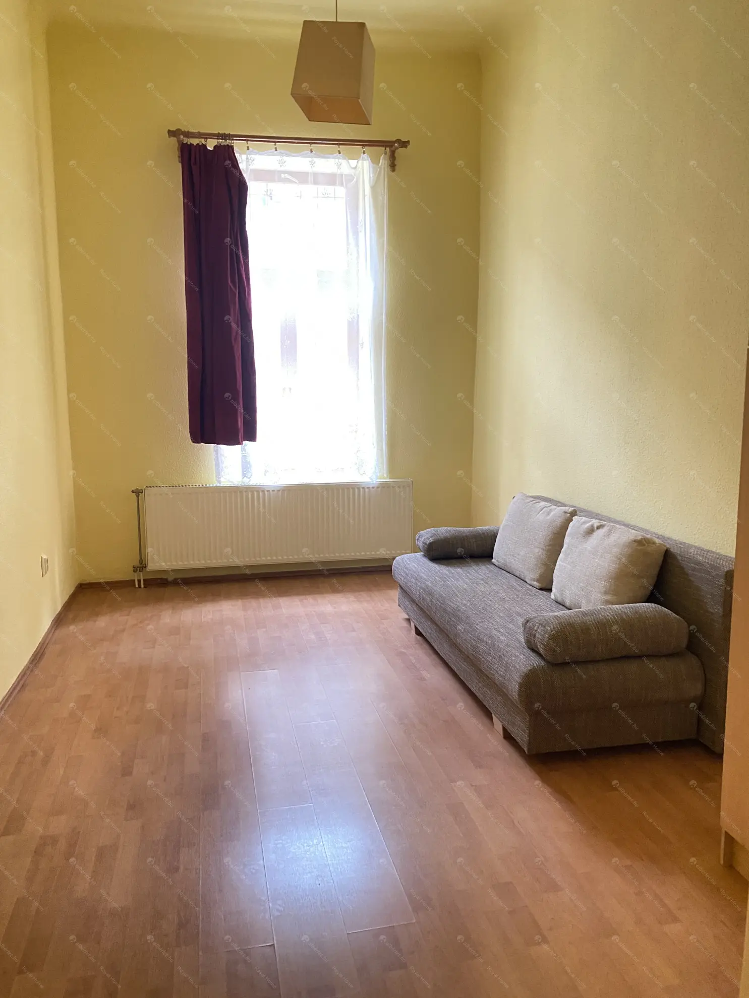 Kiadó albérlet 170000 Ft/hó áron: Budapest, VI. kerület  Felső erdősor. Mérete: 30 nm, 1 szobás | Alberlet.hu - 6572052