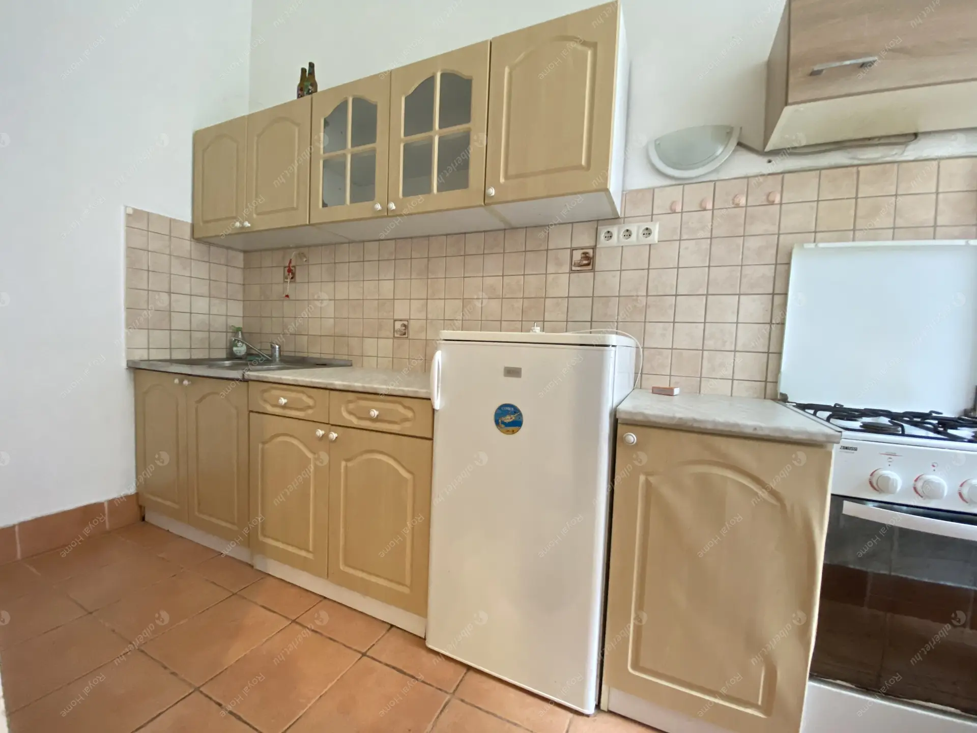 Kiadó albérlet 180000 Ft/hó áron: Budapest, VI. kerület  Felső erdősor. Mérete: 35 nm, 1 szobás | Alberlet.hu - 6436496