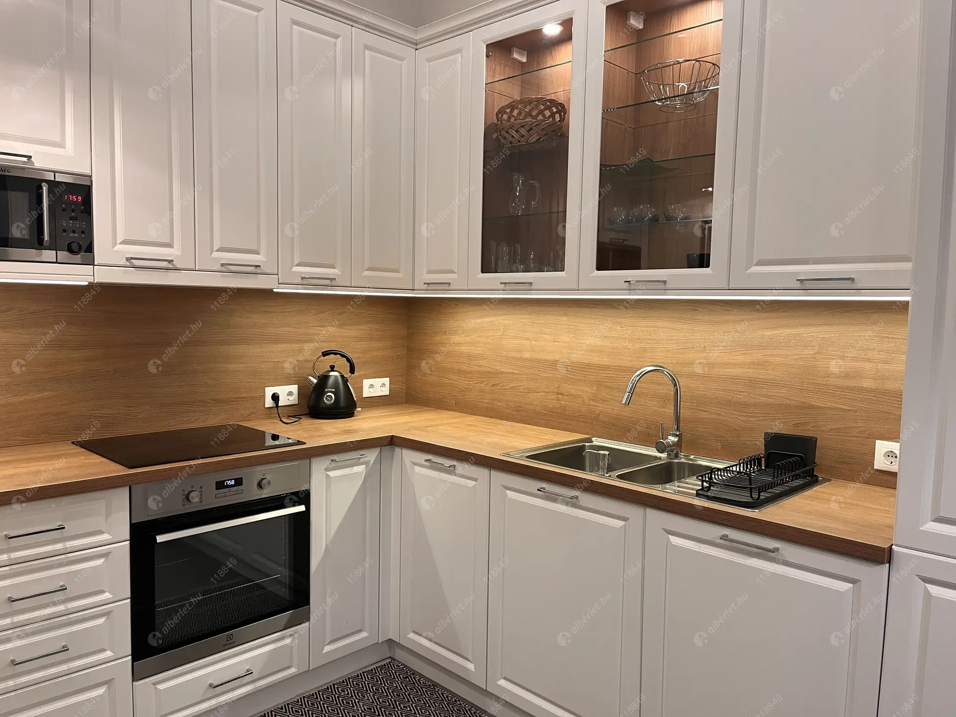 Kiadó albérlet 450000 Ft/hó áron: Budapest, VI. kerület  Felső erdősor. Mérete: 73 nm, 2 szobás | Alberlet.hu - 6066314