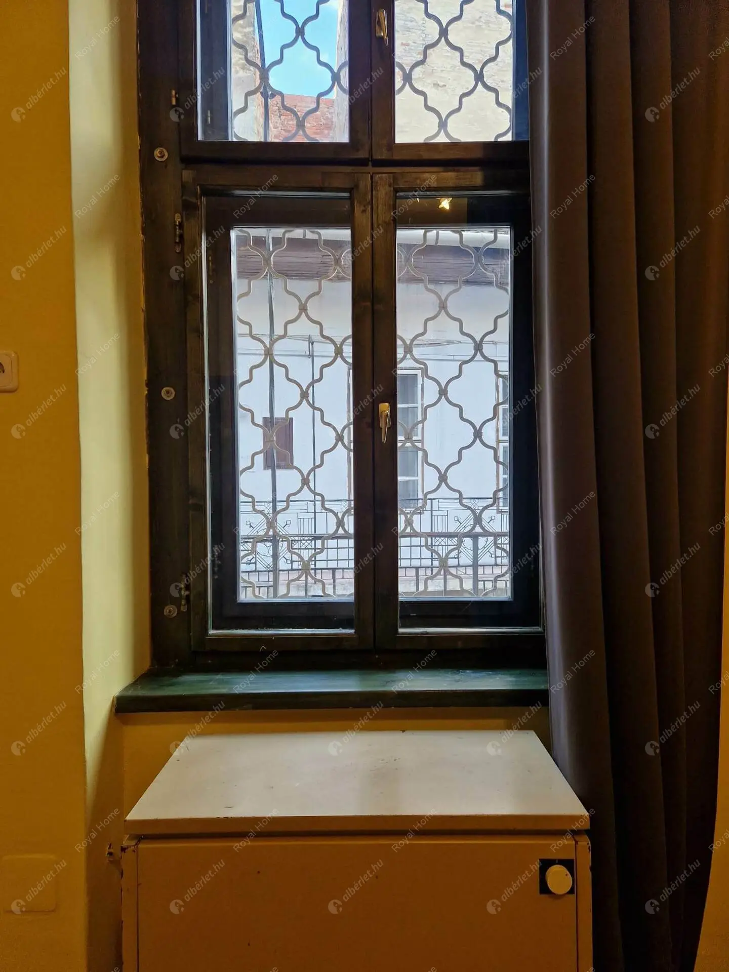 Kiadó albérlet 170000 Ft/hó áron: Budapest, VI. kerület  Hajós utca. Mérete: 28 nm, 1 szobás | Alberlet.hu - 5929485