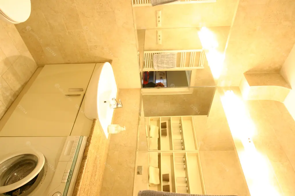 Kiadó albérlet 194000 Ft/hó áron: Budapest, VI. kerület  Hajós utca. Mérete: 35 nm, 1 szobás | Alberlet.hu - 4359807