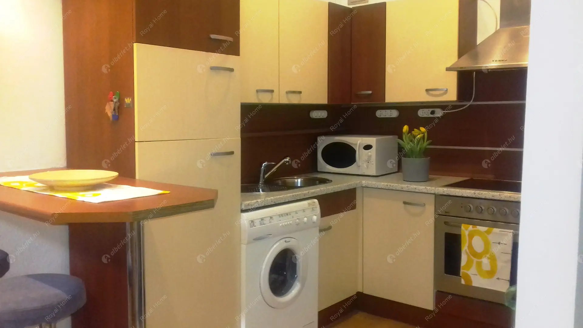 Kiadó albérlet 230000 Ft/hó áron: Budapest, VI. kerület  Hajós utca. Mérete: 35 nm, 1 szobás | Alberlet.hu - 6525556