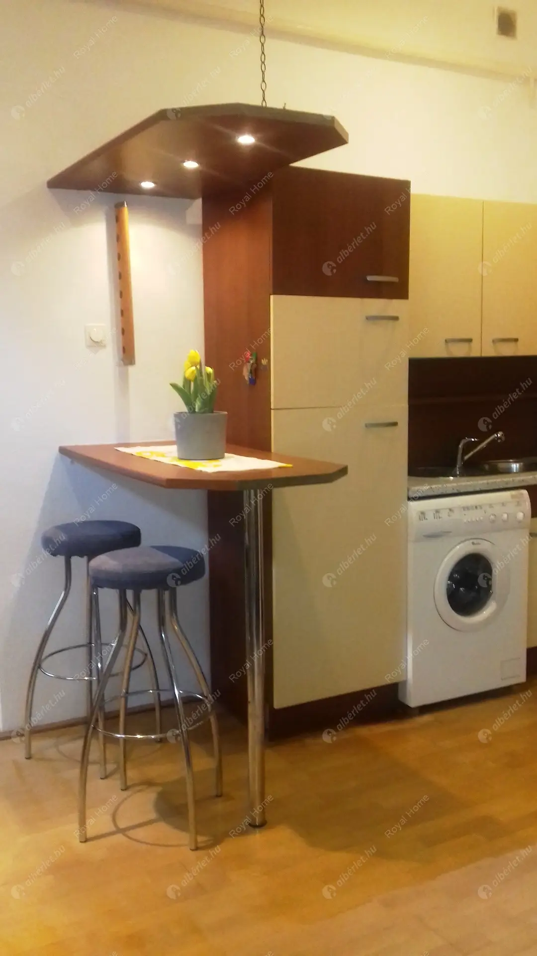 Kiadó albérlet 230000 Ft/hó áron: Budapest, VI. kerület  Hajós utca. Mérete: 35 nm, 1 szobás | Alberlet.hu - 6525567