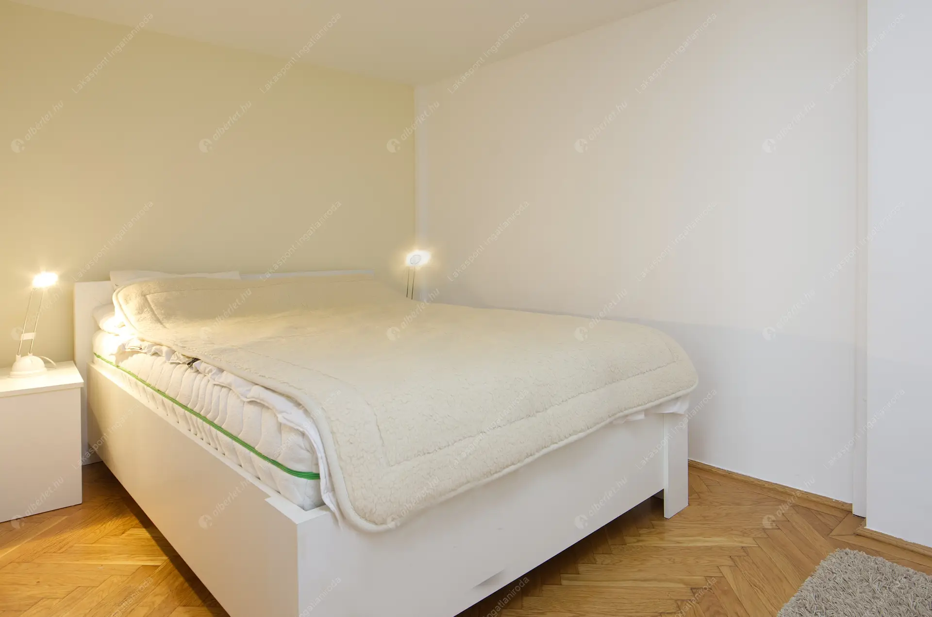 Kiadó albérlet 260000 Ft/hó áron: Budapest, VI. kerület  Hajós utca. Mérete: 40 nm, 2 szobás | Alberlet.hu - 6592023