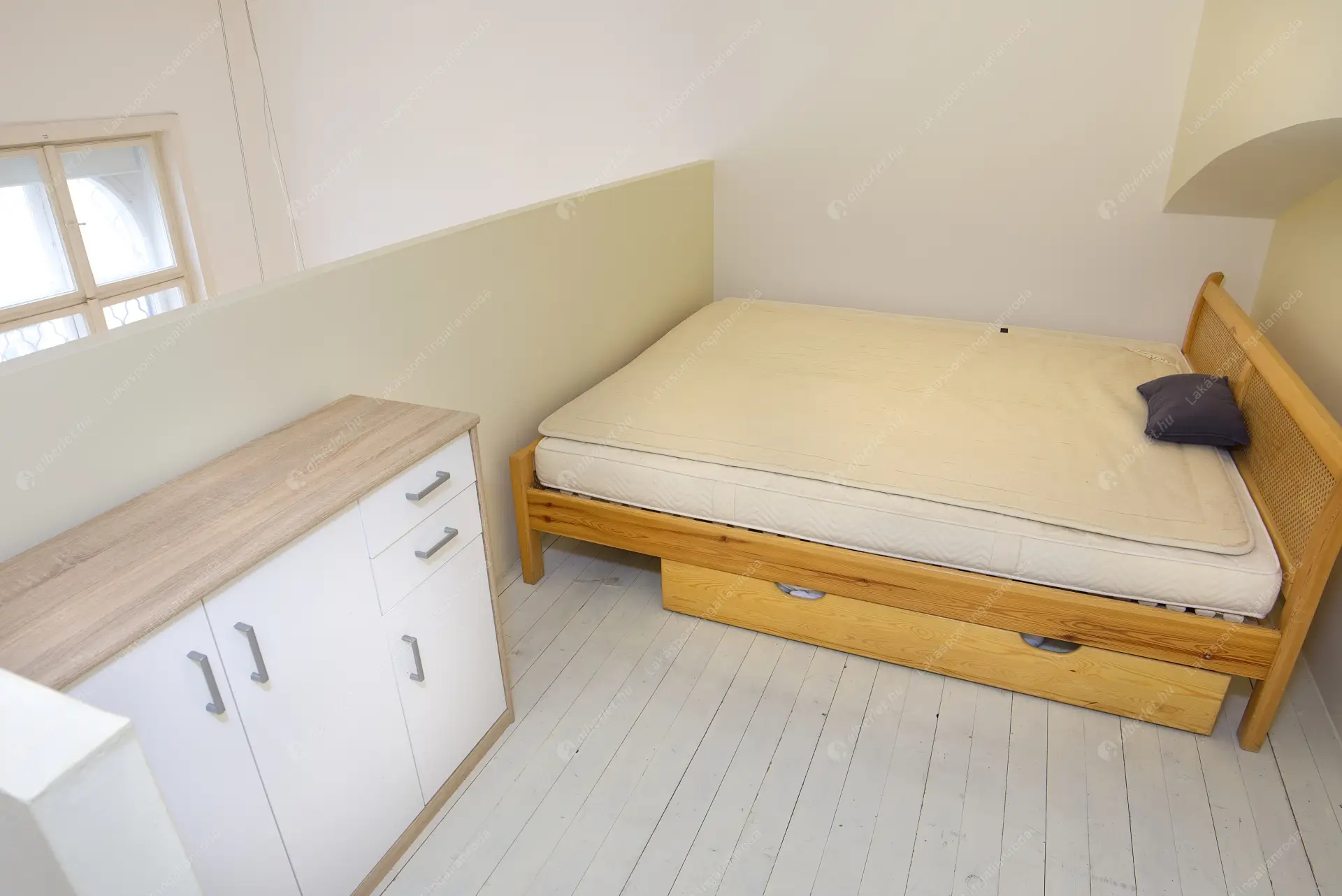 Kiadó albérlet 260000 Ft/hó áron: Budapest, VI. kerület  Hajós utca. Mérete: 41 nm, 2 szobás | Alberlet.hu - 6602440