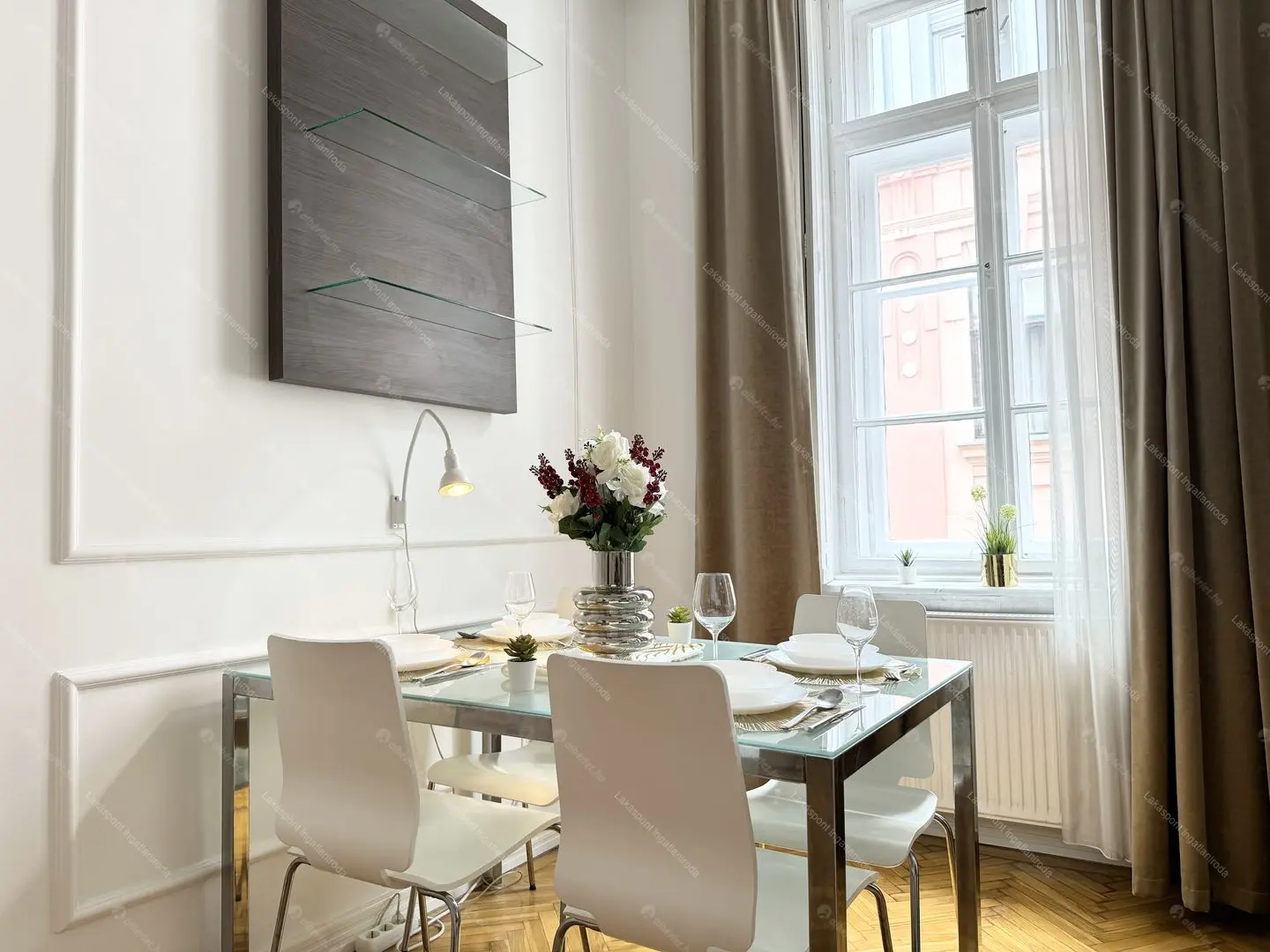 Kiadó albérlet 3000000 Ft/hó áron: Budapest, VI. kerület  Hajós utca. Mérete: 54 nm, 2 szobás | Alberlet.hu - 6674289