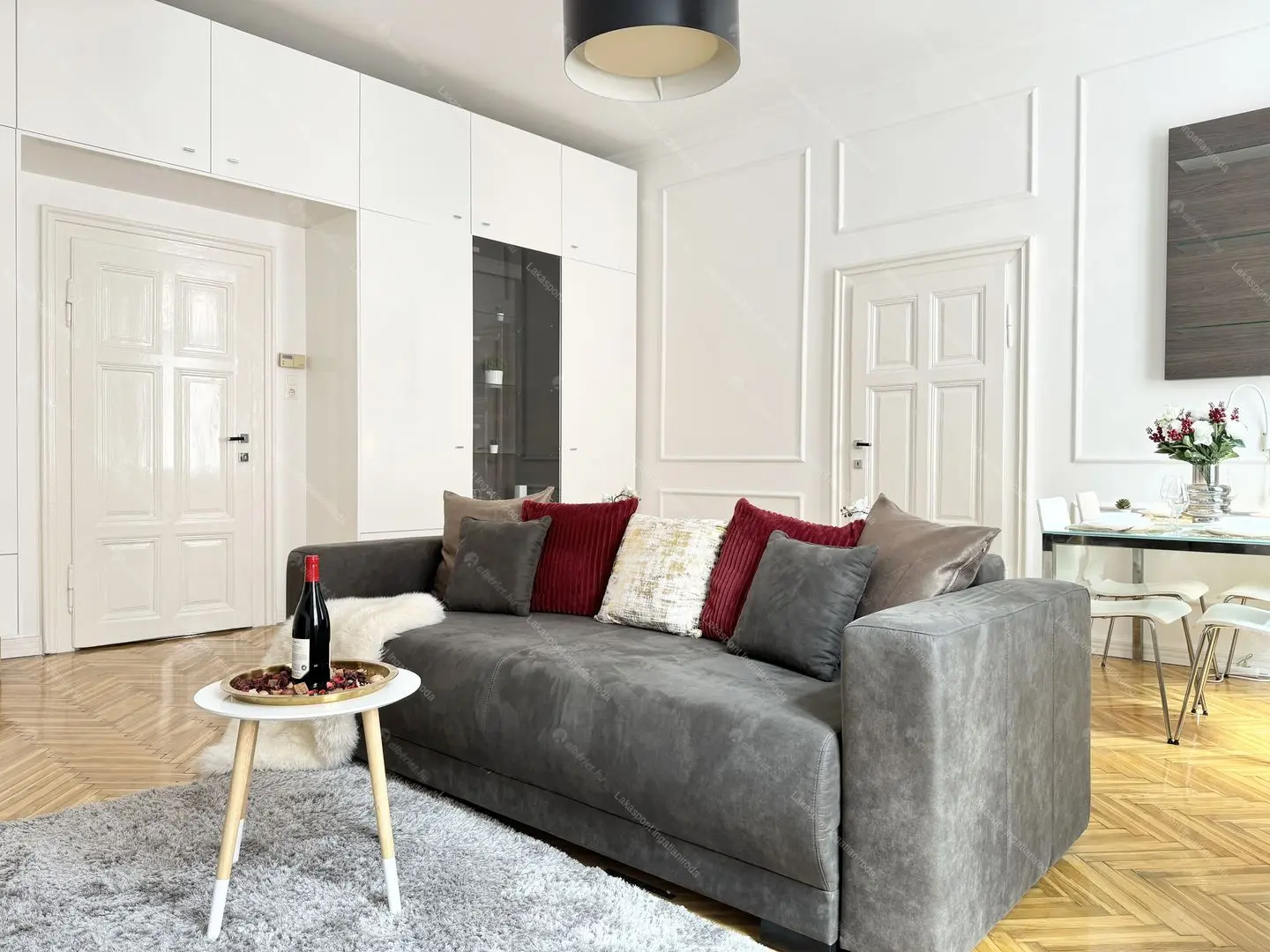 Kiadó albérlet 300000 Ft/hó áron: Budapest, VI. kerület  Hajós utca. Mérete: 54 nm, 2 szobás | Alberlet.hu - 6690694