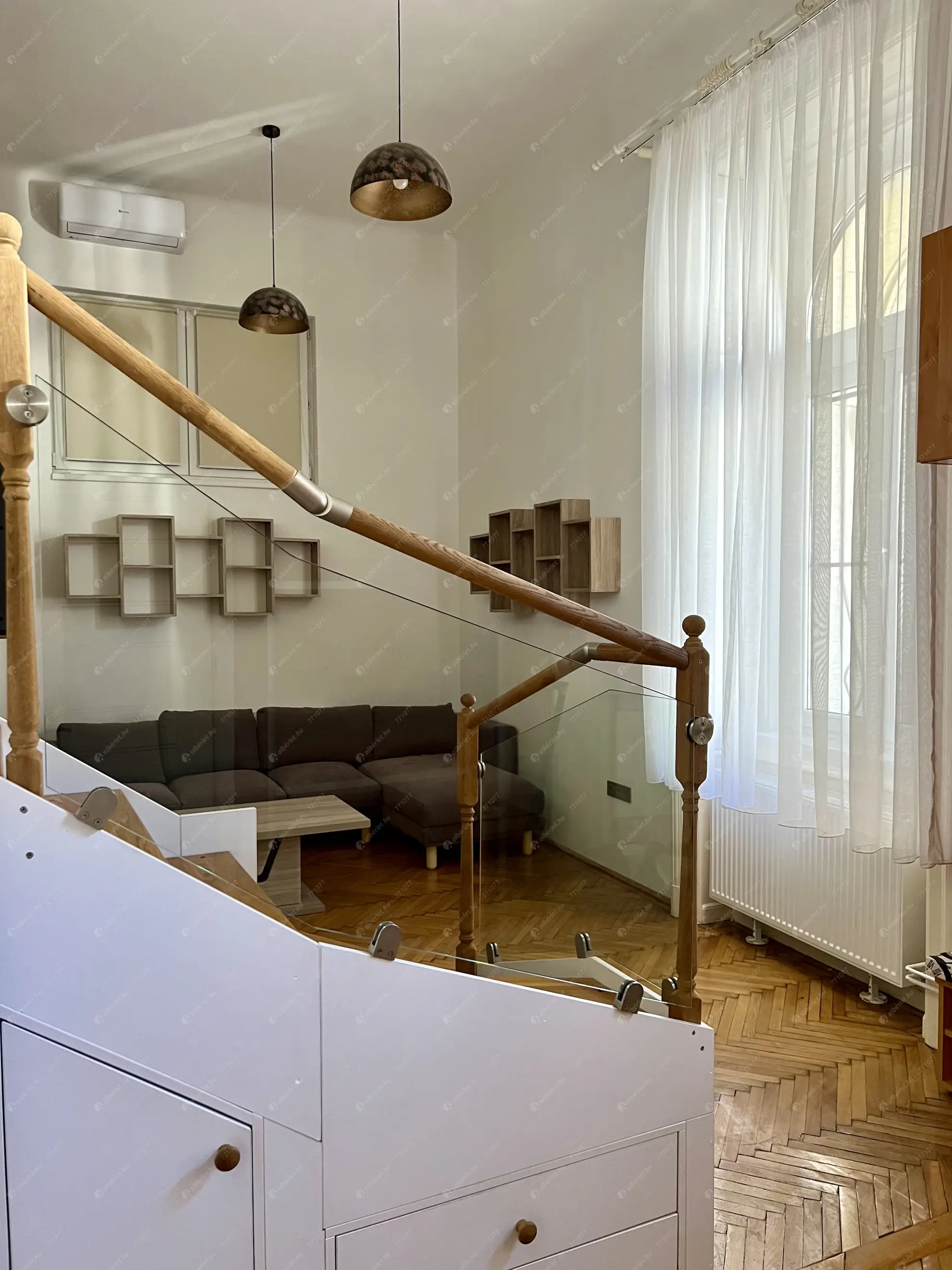 Kiadó albérlet 360000 Ft/hó áron: Budapest, VI. kerület  Hajós utca. Mérete: 64 nm, 3 szobás | Alberlet.hu - 6584028