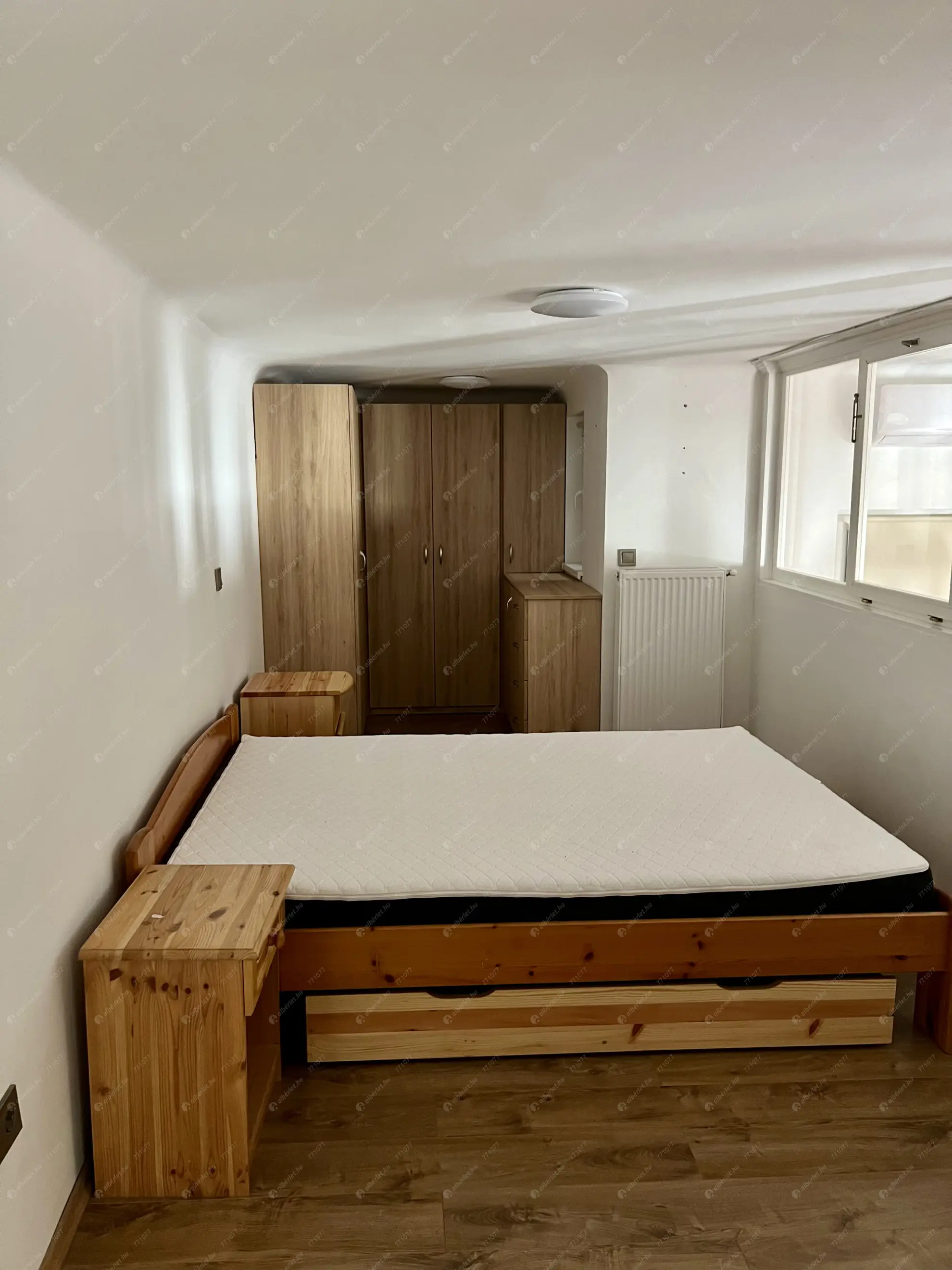 Kiadó albérlet 360000 Ft/hó áron: Budapest, VI. kerület  Hajós utca. Mérete: 64 nm, 3 szobás | Alberlet.hu - 6584034