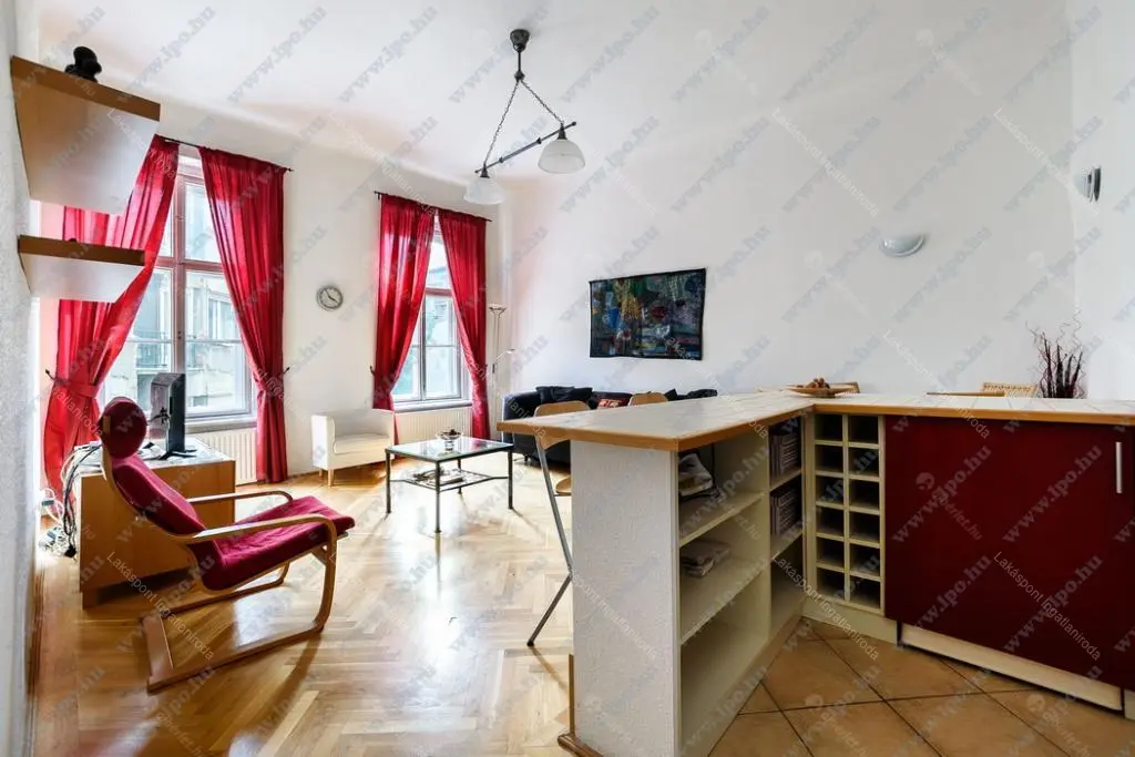 Kiadó albérlet 170000 Ft/hó áron: Budapest, VI. kerület  Hajós utca. Mérete: 65 nm, 2 szobás | Alberlet.hu - 6694647