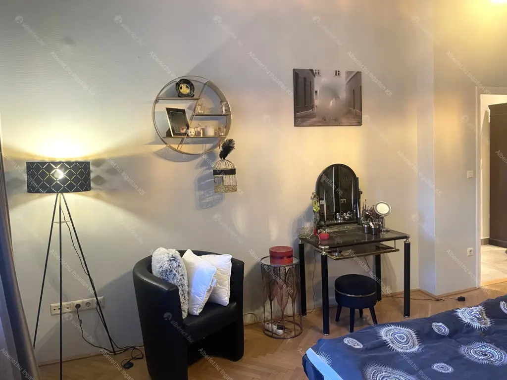 Kiadó albérlet 416000 Ft/hó áron: Budapest, VI. kerület  Hajós utca. Mérete: 75 nm, 3 szobás | Alberlet.hu - 6654671