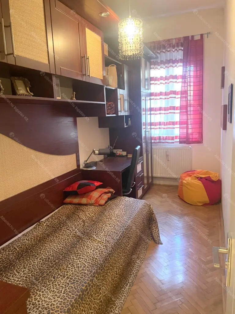 Kiadó albérlet 437000 Ft/hó áron: Budapest, VI. kerület  Hajós utca. Mérete: 75 nm, 3 szobás | Alberlet.hu - 6655610