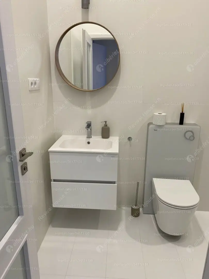 Kiadó albérlet 800000 Ft/hó áron: Budapest, VI. kerület  Hajós utca. Mérete: 93 nm, 4 szobás | Alberlet.hu - 6253993