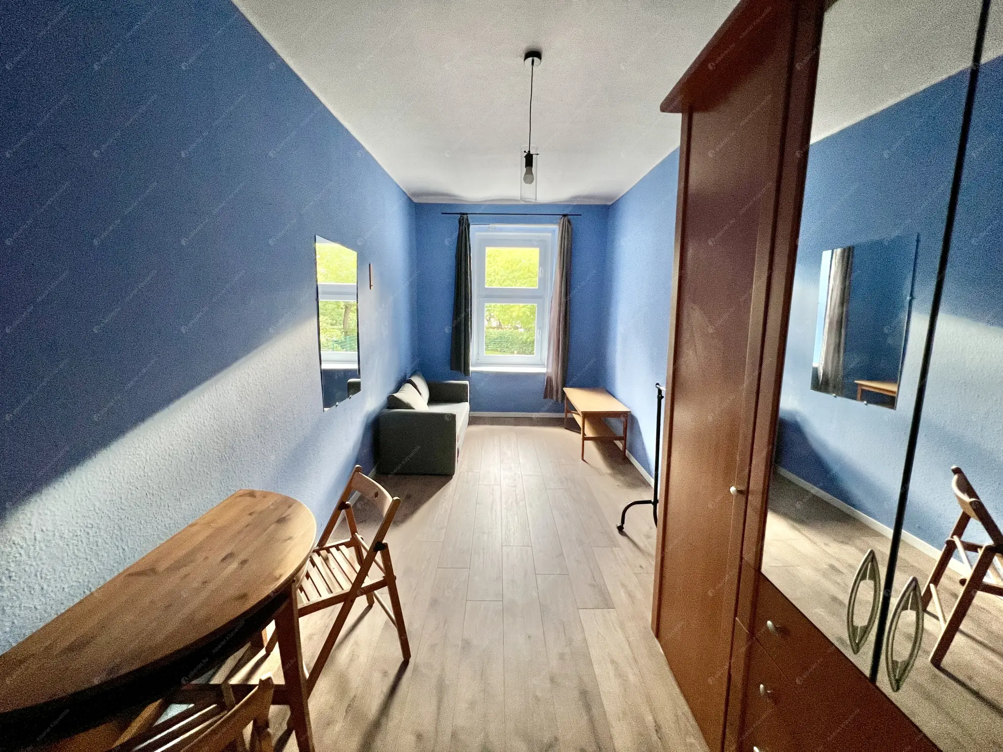 Kiadó albérlet 150000 Ft/hó áron: Budapest, VI. kerület  Hunyadi tér. Mérete: 24 nm, 1 szobás | Alberlet.hu - 6553620