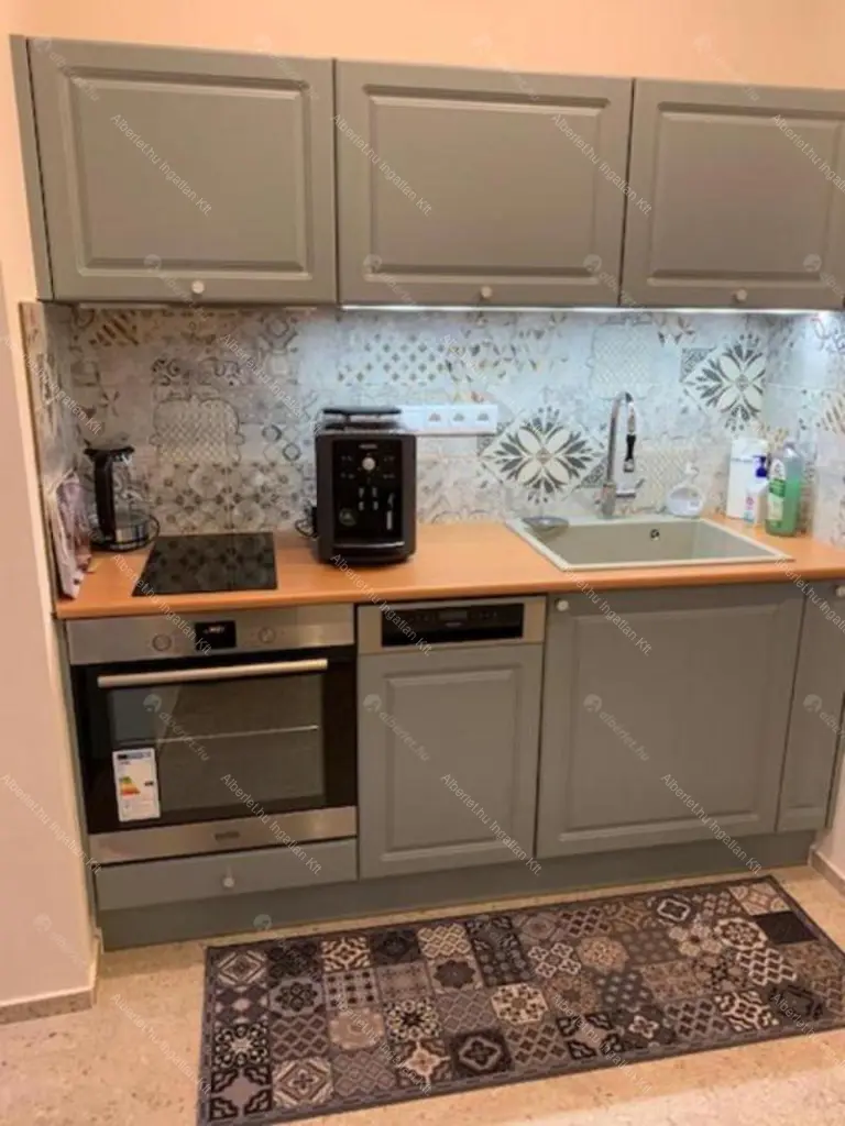 Kiadó albérlet 980000 Ft/hó áron: Budapest, VI. kerület  Izabella utca. Mérete: 134 nm, 4 szobás | Alberlet.hu - 6658448