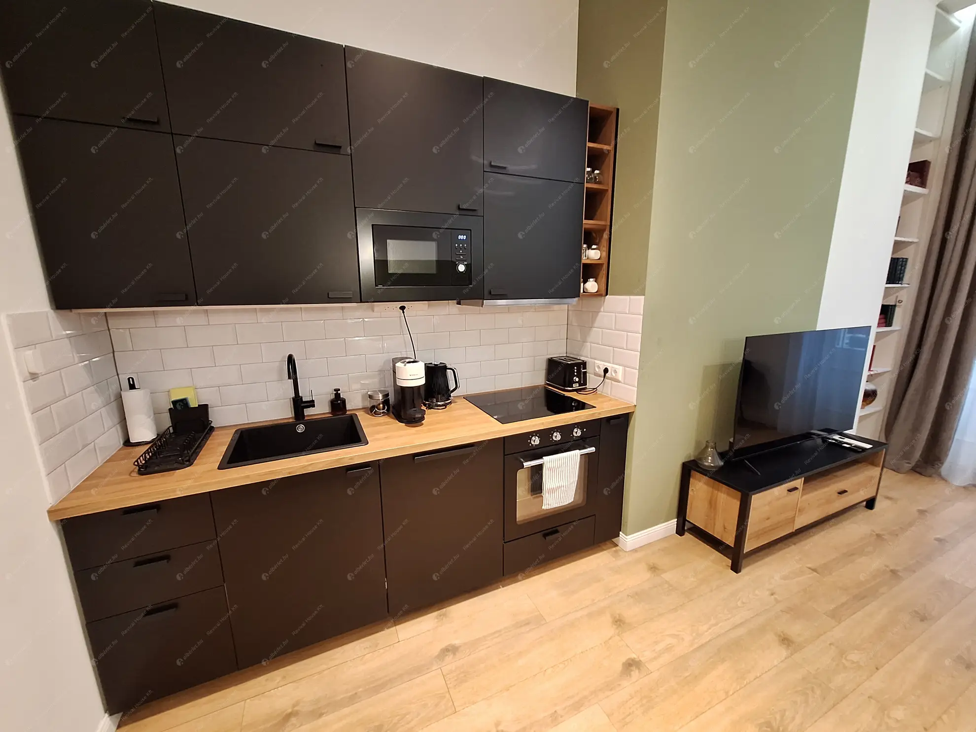 Kiadó albérlet 609000 Ft/hó áron: Budapest, VI. kerület  Izabella utca. Mérete: 90 nm, 4 szobás | Alberlet.hu - 6594340