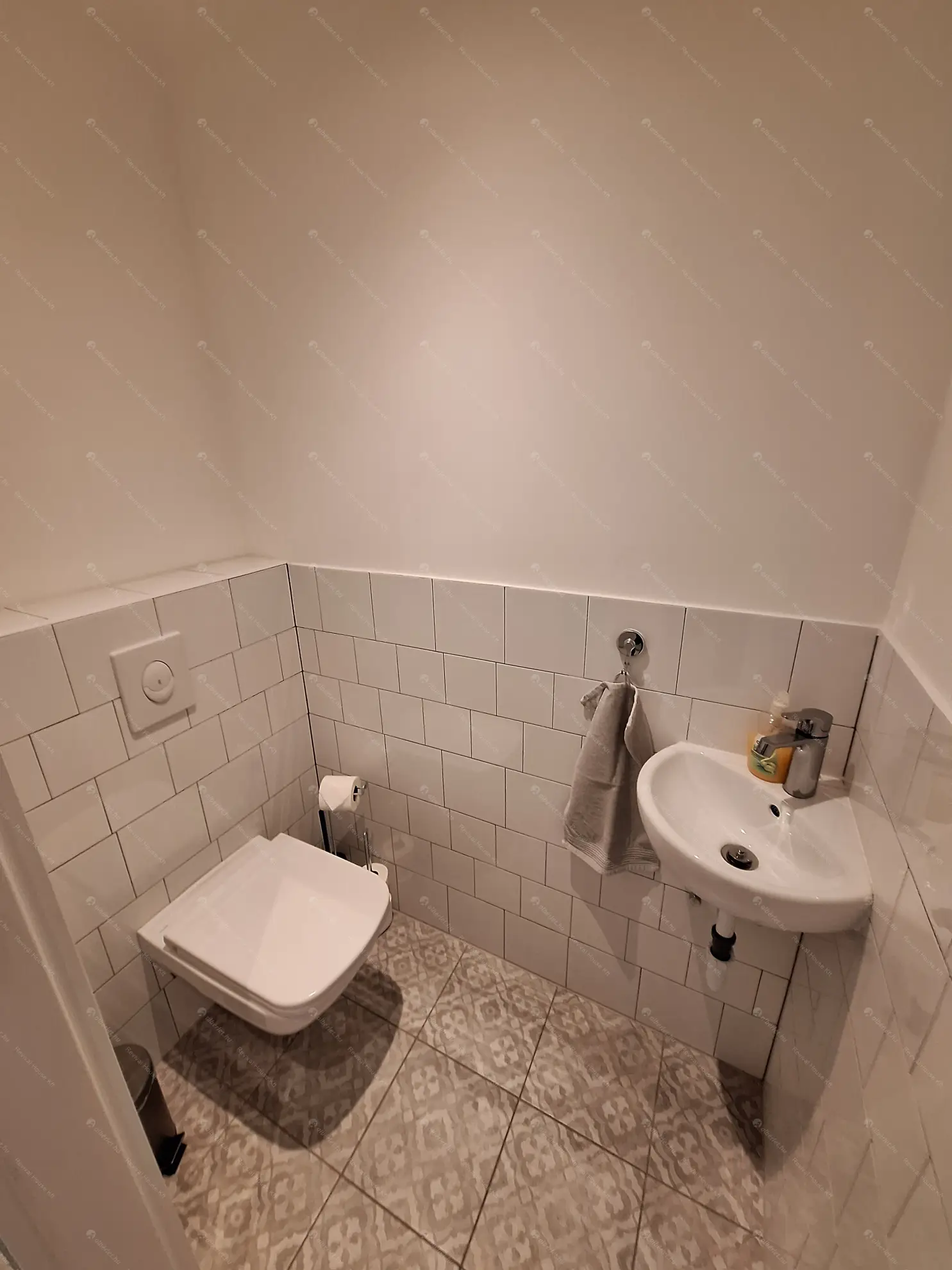 Kiadó albérlet 609000 Ft/hó áron: Budapest, VI. kerület  Izabella utca. Mérete: 90 nm, 4 szobás | Alberlet.hu - 6594348