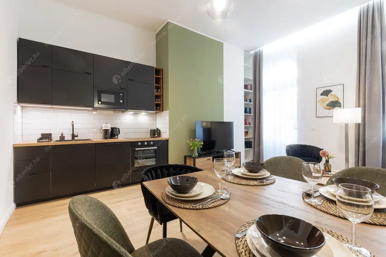 Kiadó albérlet 619000 Ft/hó áron: Budapest, VI. kerület  Izabella utca. Mérete: 90 nm, 4 szobás | Alberlet.hu - 6601322