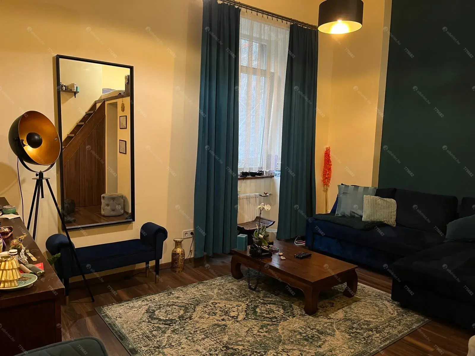 Kiadó albérlet 215000 Ft/hó áron: Budapest, VI. kerület  Jókai tér. Mérete: 32 nm, 1 szobás | Alberlet.hu - 6672362