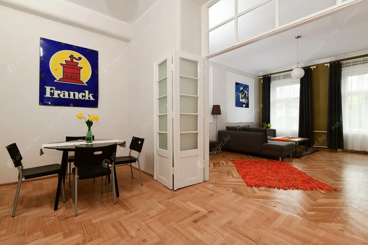 Kiadó albérlet 425000 Ft/hó áron: Budapest, VI. kerület  Jókai tér. Mérete: 85 nm, 3 szobás | Alberlet.hu - 6627347