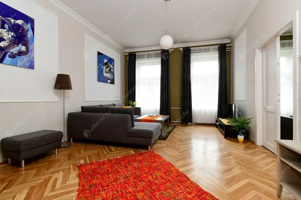 Kiadó albérlet 425000 Ft/hó áron: Budapest, VI. kerület  Jókai tér. Mérete: 85 nm, 3 szobás | Alberlet.hu - 6627348