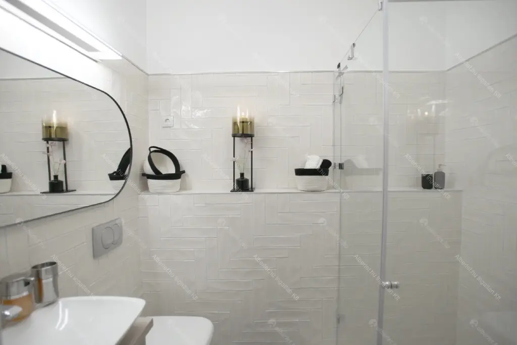 Kiadó albérlet 1350000 Ft/hó áron: Budapest, VI. kerület  Jókai utca. Mérete: 136 nm, 4 szobás | Alberlet.hu - 6681951