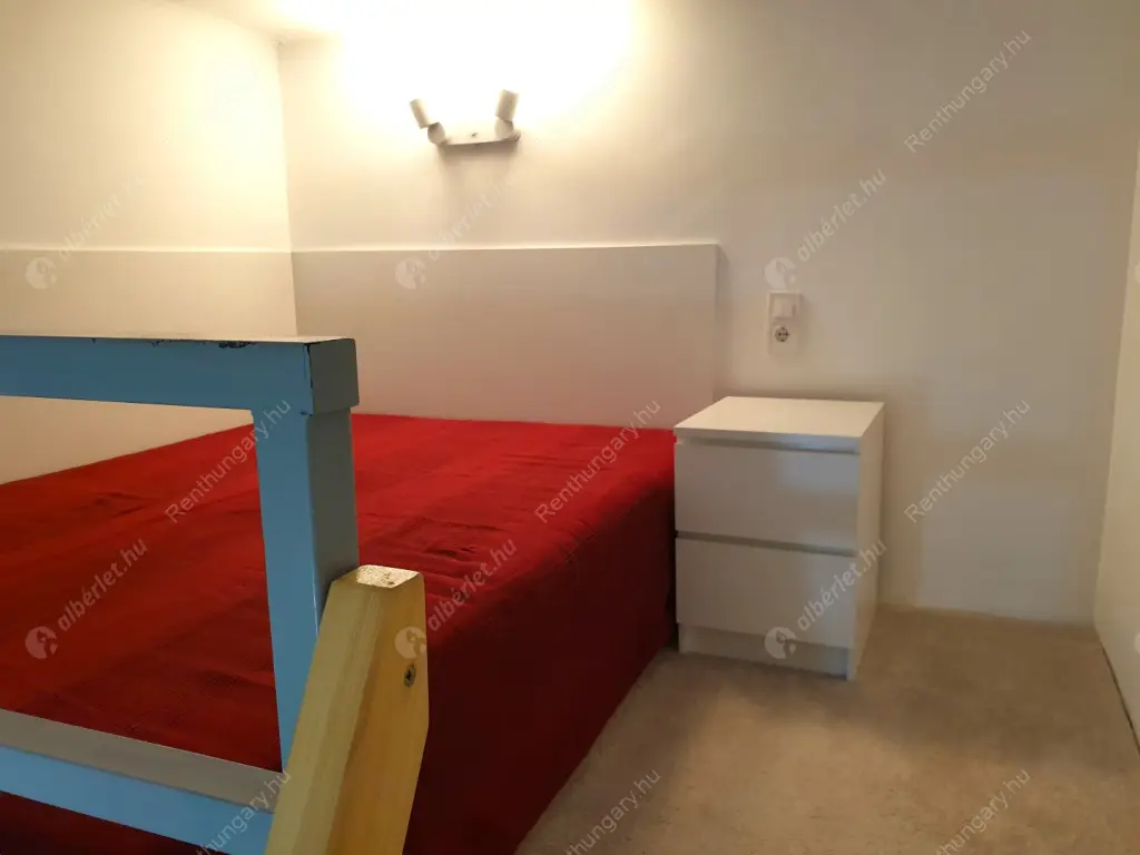 Kiadó albérlet 190000 Ft/hó áron: Budapest, VI. kerület  Jókai utca. Mérete: 26 nm, 1 szobás | Alberlet.hu - 6621909