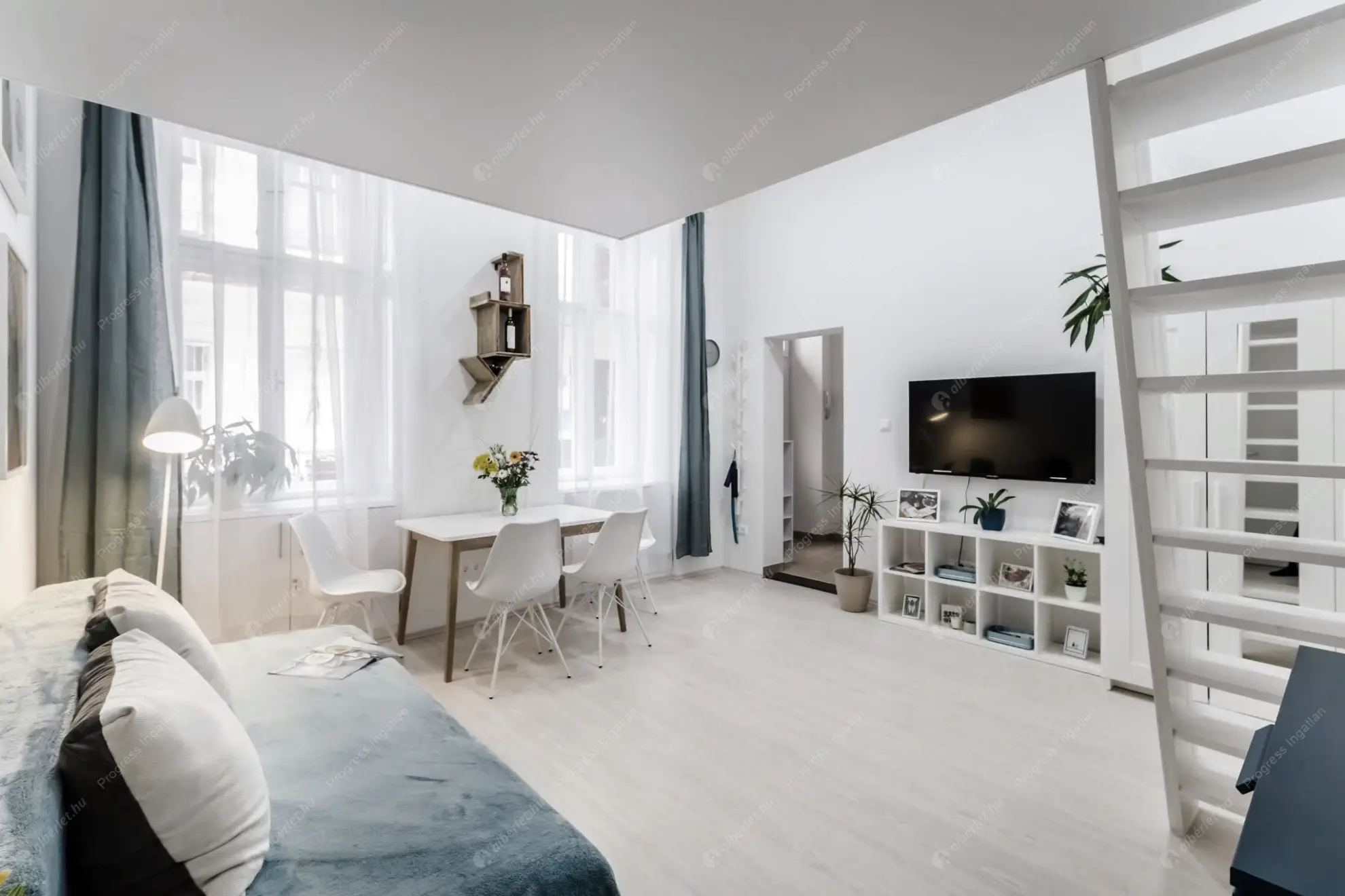 Kiadó albérlet 230000 Ft/hó áron: Budapest, VI. kerület  Jókai utca. Mérete: 31 nm, 1 szobás | Alberlet.hu - 6597014